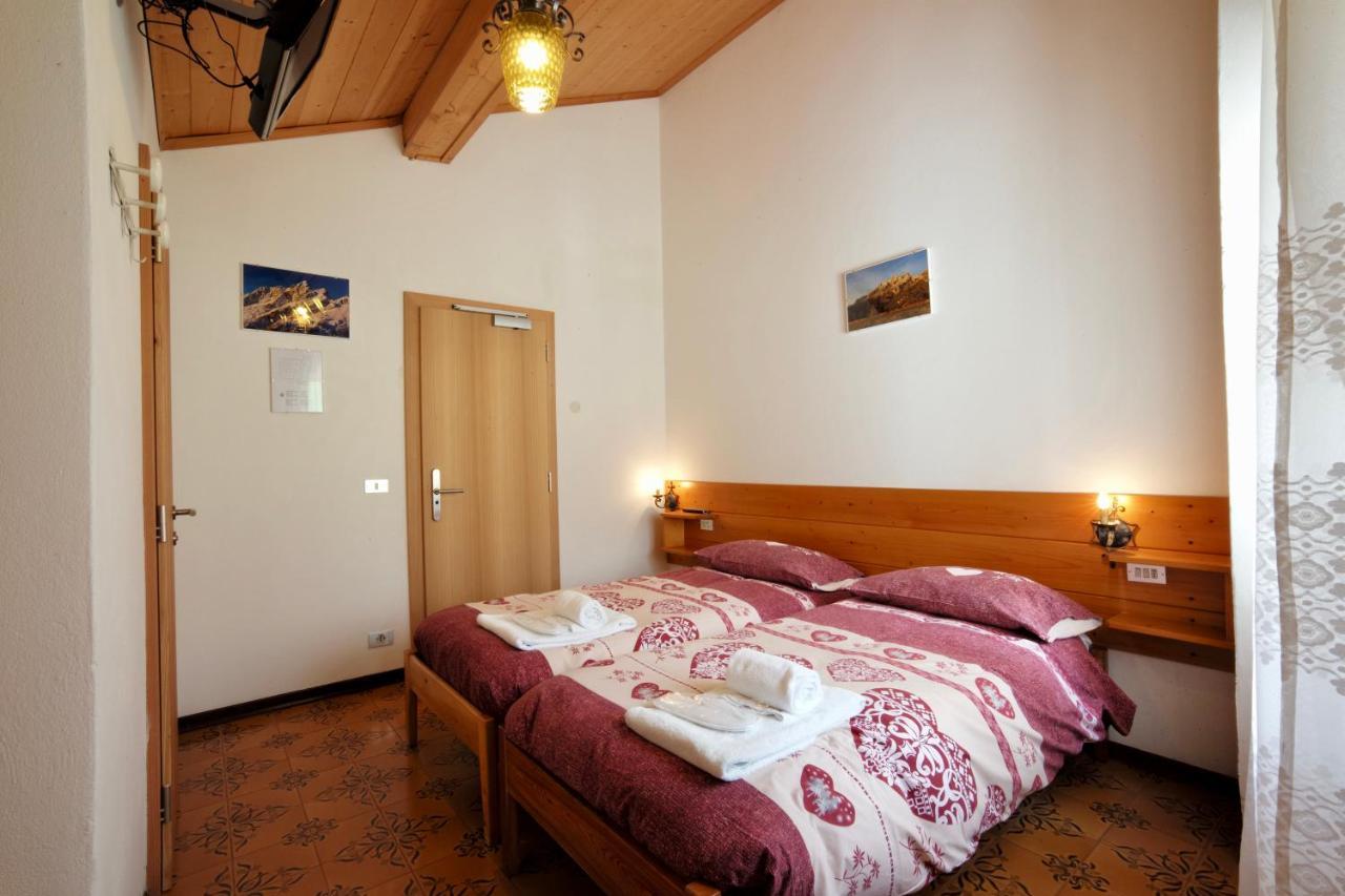 Rifugio Palafavera Bed & Breakfast Val di Zoldo Exterior photo