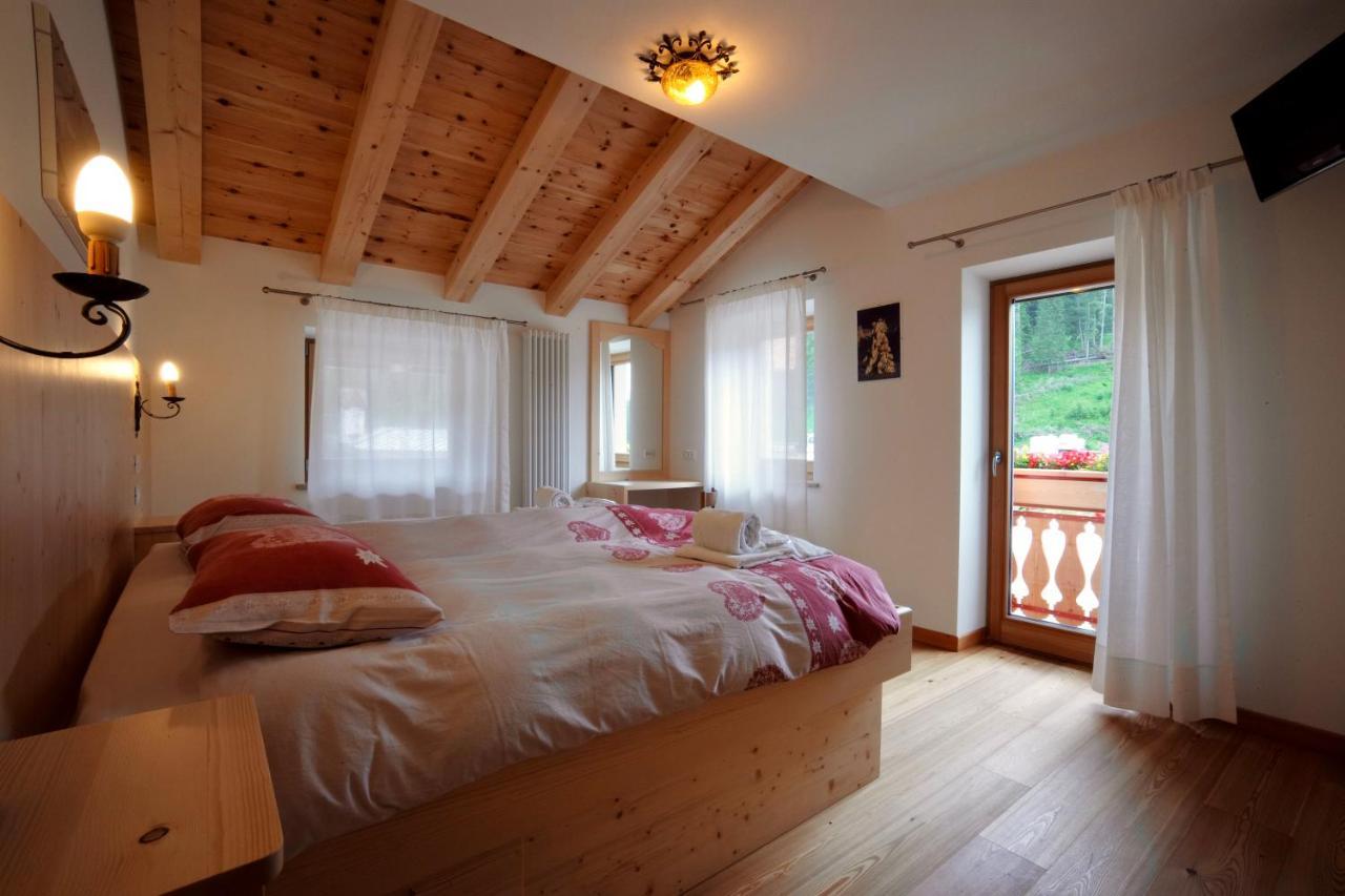 Rifugio Palafavera Bed & Breakfast Val di Zoldo Exterior photo